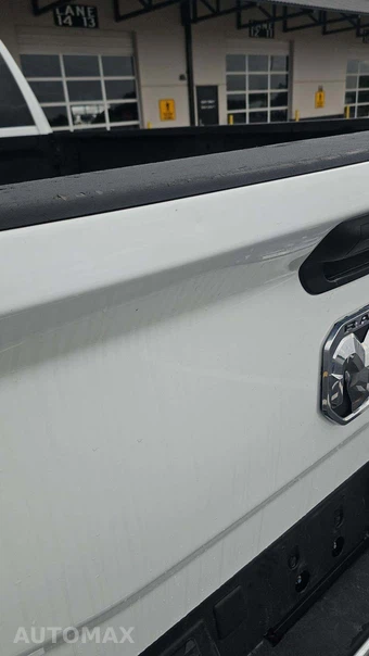 2024 Ram 3500 Big Horn Crew Cab Long Bed - miniatura 22