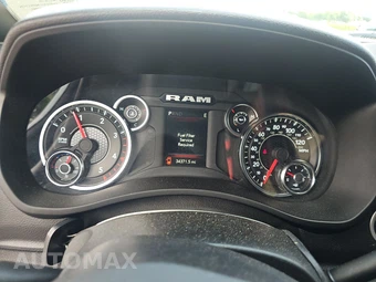 2024 Ram 3500 Big Horn Crew Cab Long Bed DRW – miniatura 12