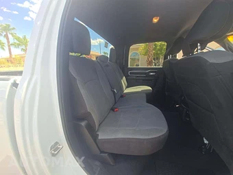 2024 Ram 3500 Big Horn Crew Cab Long Bed DRW - miniatura 13