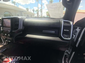 2024 Ram 3500 Big Horn Crew Cab Long Bed DRW - miniatura 16