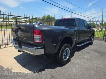 2024 Ram 3500 Big Horn Crew Cab Long Bed DRW - miniatura 3