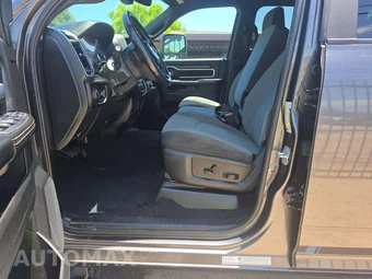 2024 Ram 3500 Big Horn Crew Cab Long Bed DRW - miniatura 6