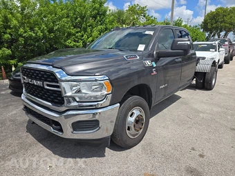 2024 Ram 3500 Big Horn Crew Cab Long Bed DRW