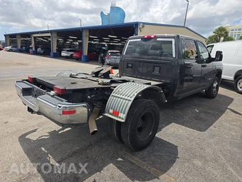 2024 Ram 3500 Big Horn Crew Cab Long Bed DRW - miniatura 4