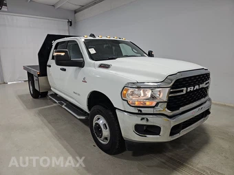 2024 Ram 3500 Big Horn Crew Cab Long Bed DRW – miniatura 3