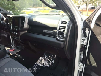 2024 Ram 3500 Big Horn Crew Cab Long Bed DRW - miniatura 16