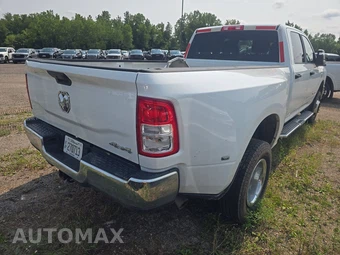 2024 Ram 3500 Big Horn Crew Cab Long Bed DRW - miniatura 4
