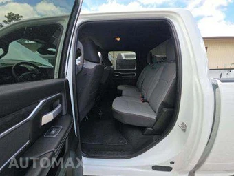 2024 Ram 3500 Big Horn Crew Cab Medium Bed – miniatura 13