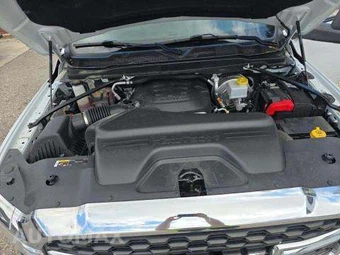 2024 Ram 3500 Big Horn Crew Cab Medium Bed – miniatura 21
