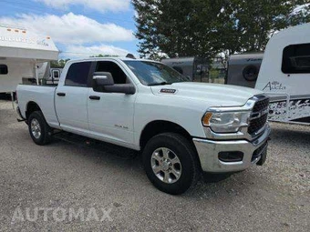 2024 Ram 3500 Big Horn Crew Cab Medium Bed – miniatura 4
