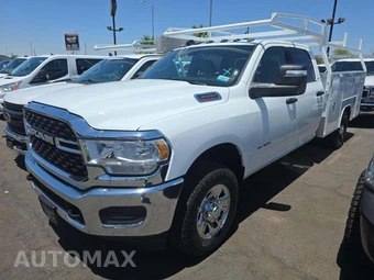 2024 Ram 3500 Cab Chassis SLT Crew Cab
