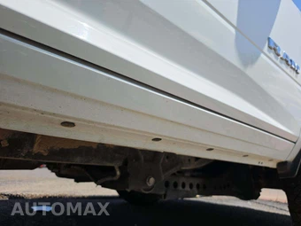 2024 Ram 3500 Cab Chassis SLT Crew Cab DRW – miniatura 25