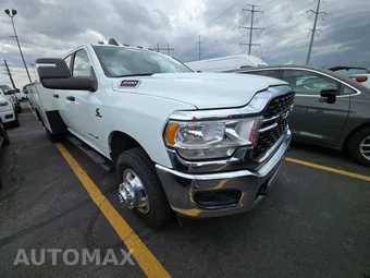 2024 Ram 3500 Cab Chassis SLT Crew Cab DRW - miniatura 3