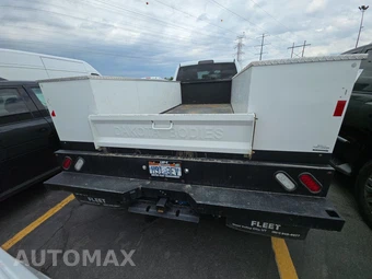 2024 Ram 3500 Cab Chassis SLT Crew Cab DRW - miniatura 5