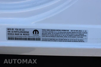 2024 Ram 3500 Cab Chassis SLT Crew Cab DRW - miniatura 38