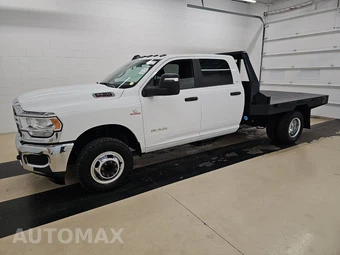 2024 Ram 3500 Cab Chassis SLT Crew Cab DRW