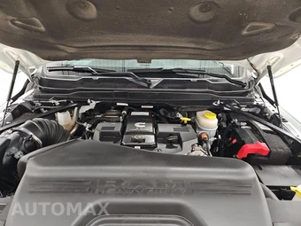 2024 Ram 3500 Cab Chassis SLT Crew Cab DRW – miniatura 15
