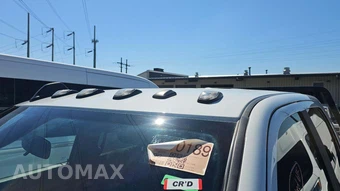 2024 Ram 3500 Cab Chassis SLT Crew Cab DRW – miniatura 21