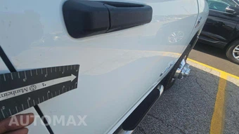 2024 Ram 3500 Cab Chassis SLT Crew Cab DRW – miniatura 23