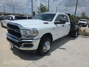 2024 Ram 3500 Cab Chassis SLT Crew Cab DRW