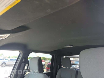2024 Ram 3500 Cab Chassis SLT Crew Cab DRW – miniatura 11