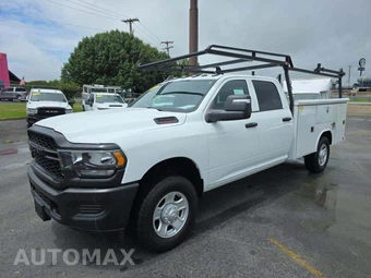 2024 Ram 3500 Cab Chassis Tradesman Crew Cab