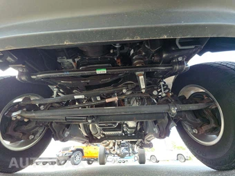 2024 Ram 3500 Cab Chassis Tradesman Crew Cab – miniatura 16
