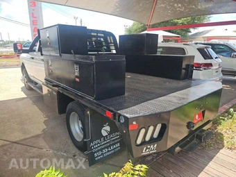 2024 Ram 3500 Cab Chassis Tradesman Crew Cab DRW – miniatura 2
