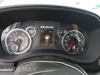 2024 Ram 3500 Cab Chassis Tradesman Crew Cab DRW - miniatura 12