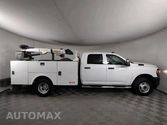 2024 Ram 3500 Cab Chassis Tradesman Crew Cab DRW - miniatura 10