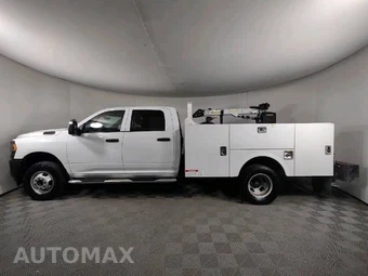 2024 Ram 3500 Cab Chassis Tradesman Crew Cab DRW - miniatura 4