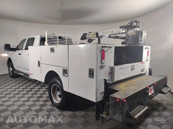 2024 Ram 3500 Cab Chassis Tradesman Crew Cab DRW - miniatura 6