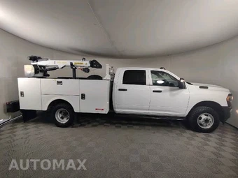 2024 Ram 3500 Cab Chassis Tradesman Crew Cab DRW - miniatura 11