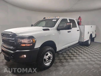2024 Ram 3500 Cab Chassis Tradesman Crew Cab DRW - miniatura 3