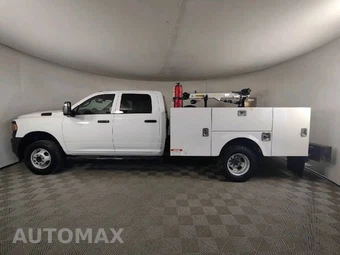 2024 Ram 3500 Cab Chassis Tradesman Crew Cab DRW - miniatura 4