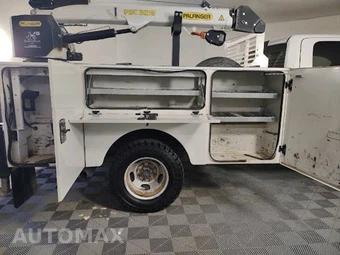 2024 Ram 3500 Cab Chassis Tradesman Crew Cab DRW - miniatura 11