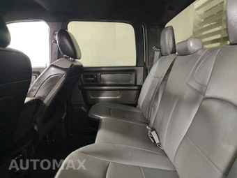 2024 Ram 3500 Cab Chassis Tradesman Crew Cab DRW - miniatura 17
