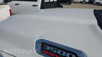2024 Ram 3500 Cab Chassis Tradesman Crew Cab DRW – miniatura 27