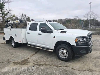 2024 Ram 3500 Cab Chassis Tradesman Crew Cab DRW - car from the USA, Manheim Buy-Now listing at AUTOMAX