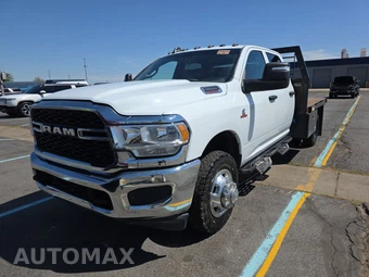 2024 Ram 3500 Cab Chassis Tradesman Crew Cab DRW