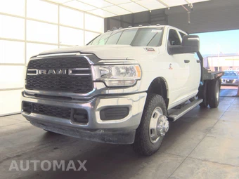 2024 Ram 3500 Cab Chassis Tradesman Crew Cab DRW