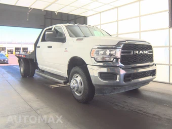 2024 Ram 3500 Cab Chassis Tradesman Crew Cab DRW – miniatura 3