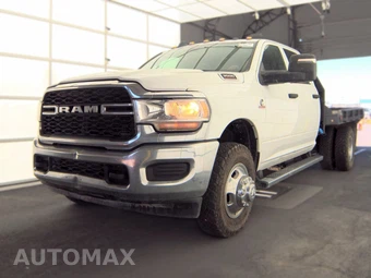 2024 Ram 3500 Cab Chassis Tradesman Crew Cab DRW