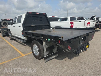 2024 Ram 3500 Cab Chassis Tradesman Crew Cab DRW - miniatura 6