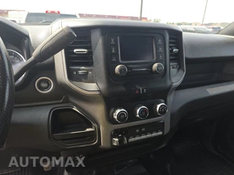 2024 Ram 3500 Cab Chassis Tradesman Crew Cab DRW – miniatura 11