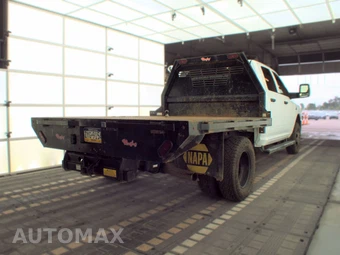 2024 Ram 3500 Cab Chassis Tradesman Crew Cab DRW – miniatura 4