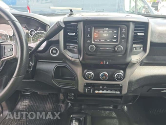 2024 Ram 3500 Cab Chassis Tradesman Crew Cab DRW - miniatura 10