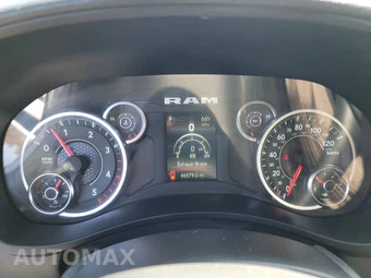 2024 Ram 3500 Cab Chassis Tradesman Crew Cab DRW - miniatura 12