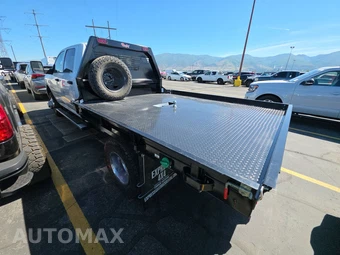 2024 Ram 3500 Cab Chassis Tradesman Crew Cab DRW – miniatura 6