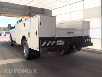2024 Ram 3500 Cab Chassis Tradesman Crew Cab DRW – miniatura 6